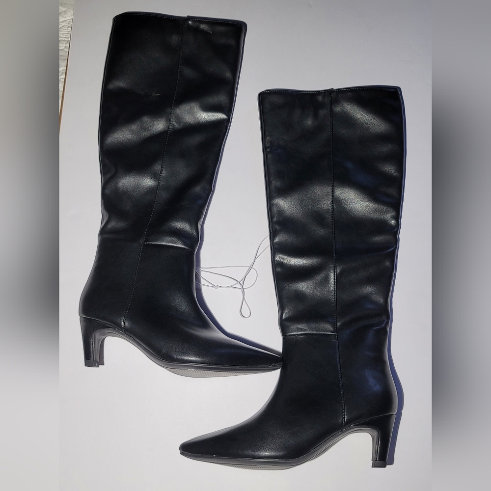 Universal Thread Black Heeled Boots